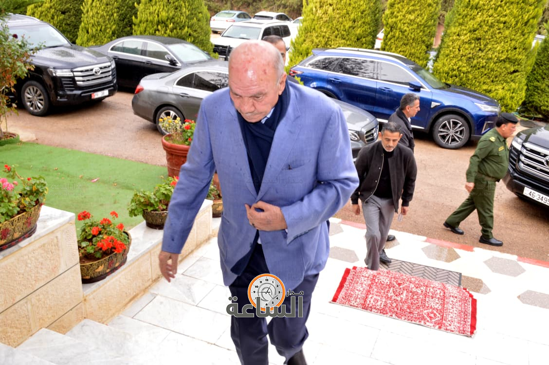 Madar Al-Saa Images 0.4579561670277761