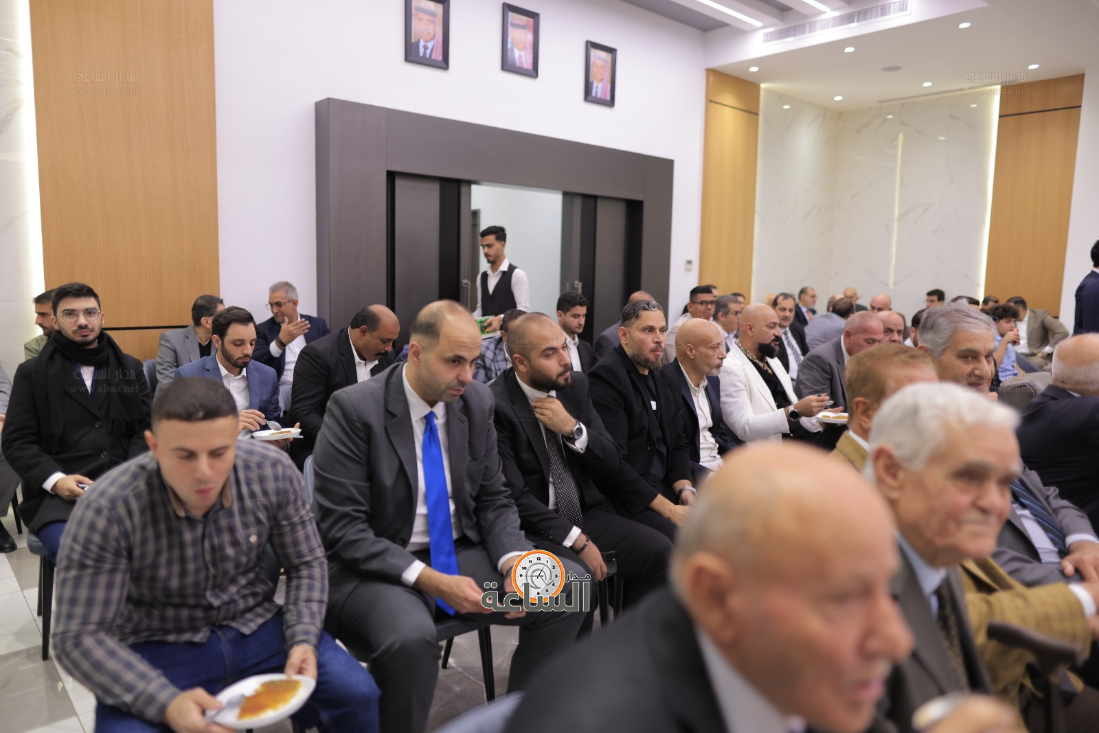 Madar Al-Saa Images 0.35132042587814327