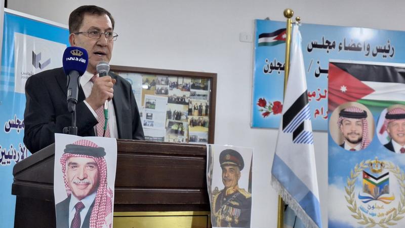 Madar Al-Saa Images 0.6108304930349995