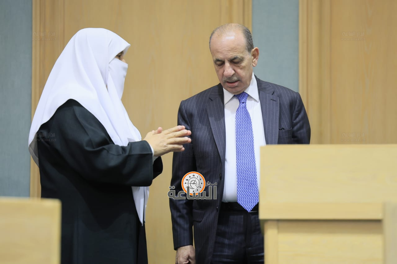 Madar Al-Saa Images 0.3496356883616387