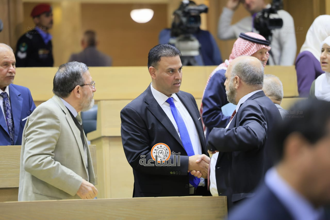 Madar Al-Saa Images 0.9741017744451199