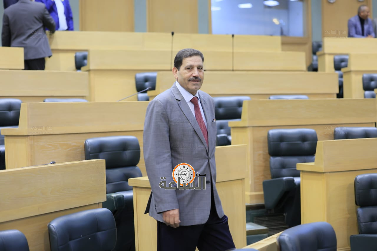 Madar Al-Saa Images 0.9855799217734634