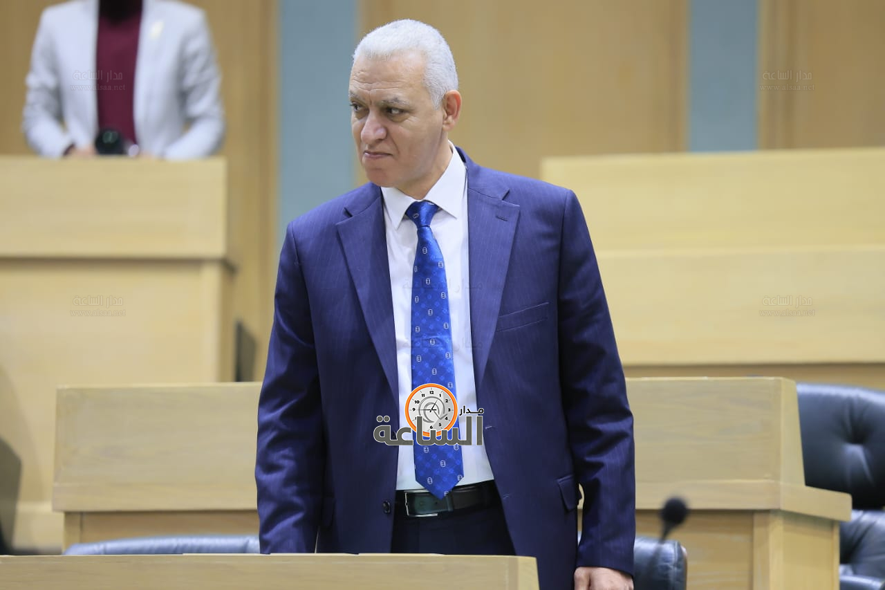 Madar Al-Saa Images 0.5388280653971683