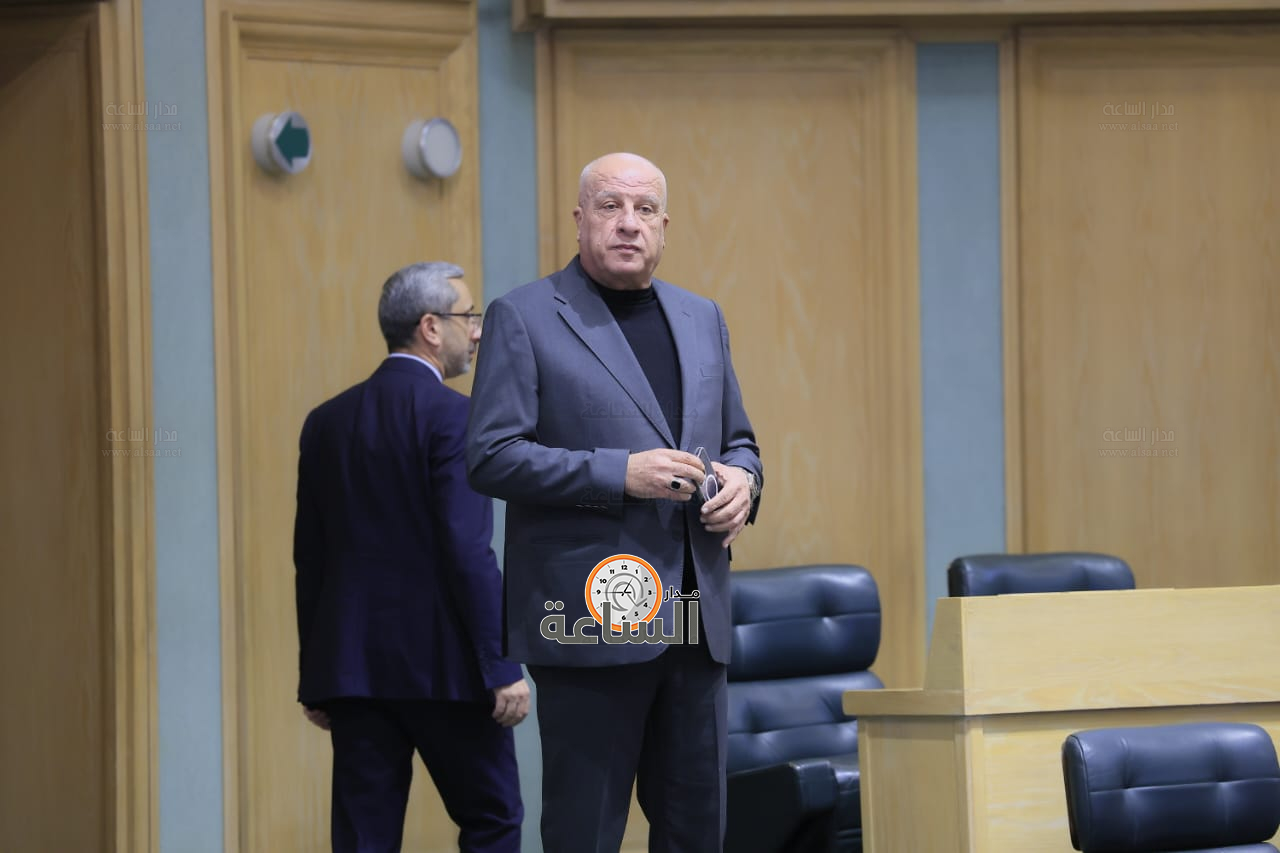 Madar Al-Saa Images 0.8581076697586536