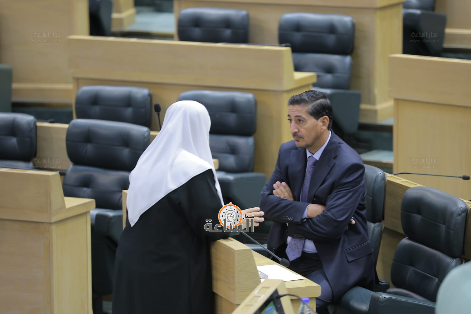 Madar Al-Saa Images 0.9832681925892823