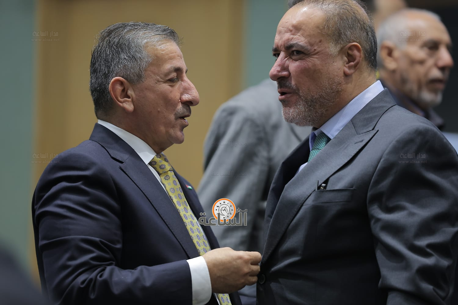 Madar Al-Saa Images 0.0292294303419669