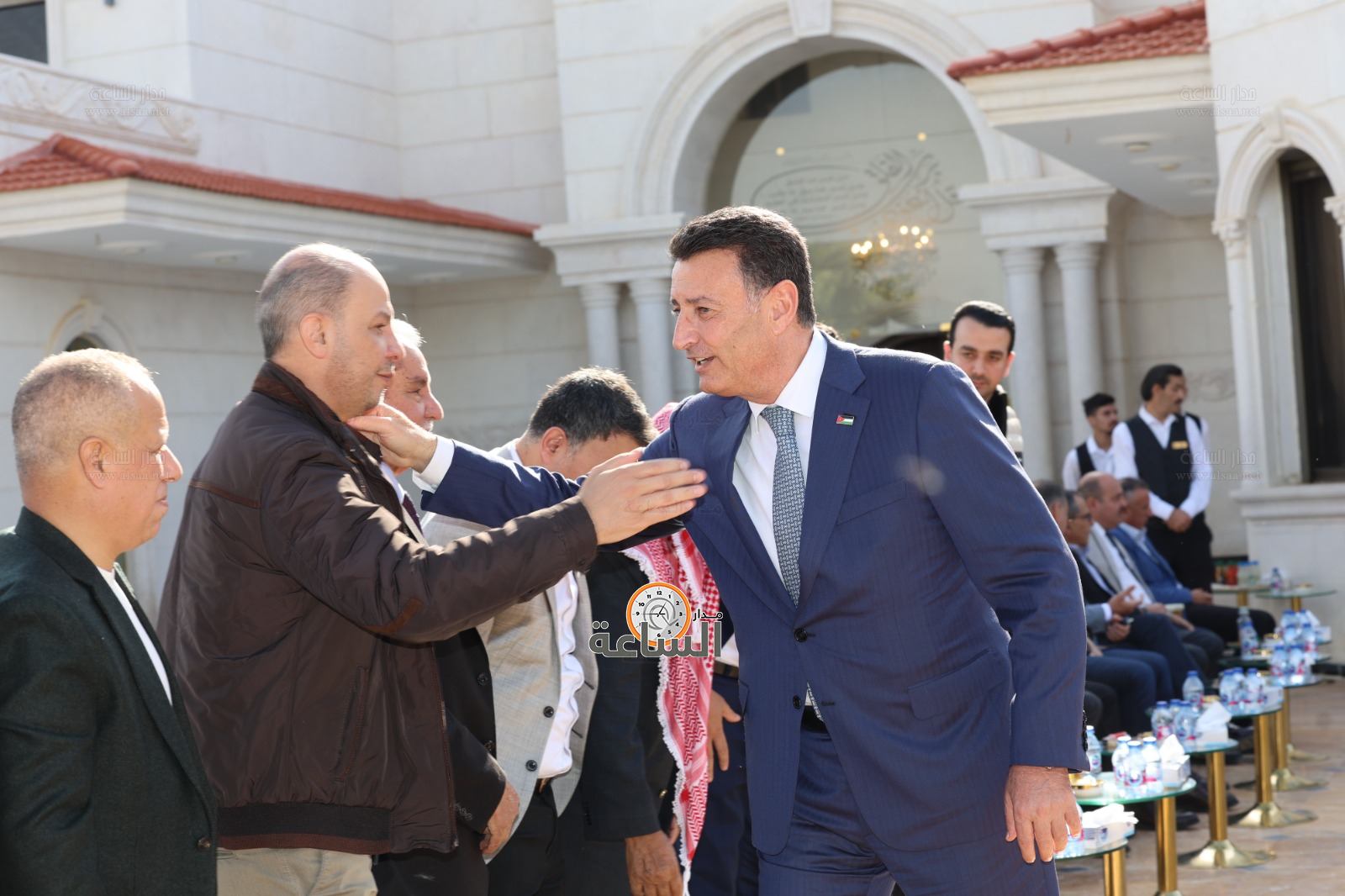 Madar Al-Saa Images 0.37180572119897526