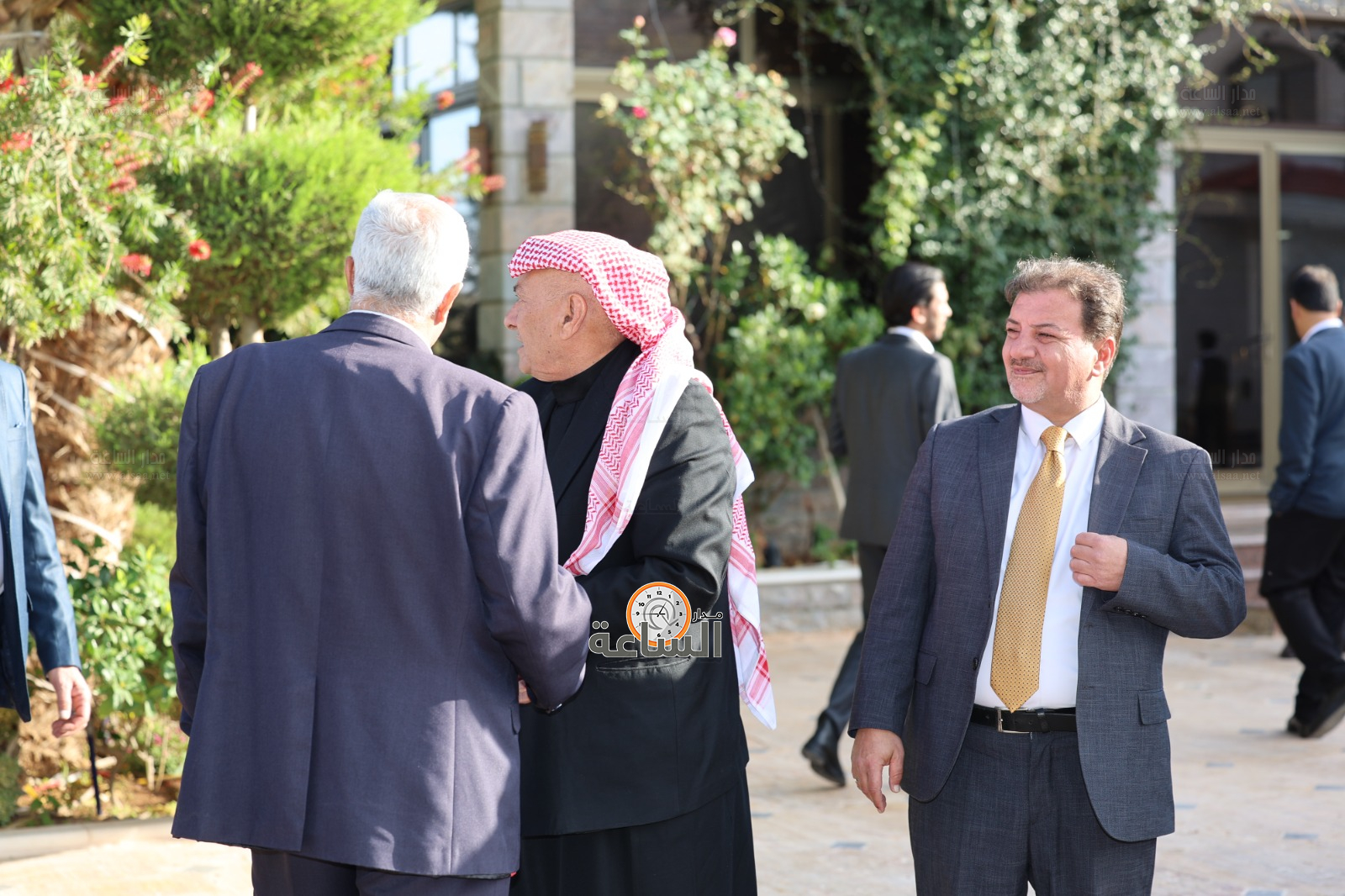 Madar Al-Saa Images 0.48160463131489195