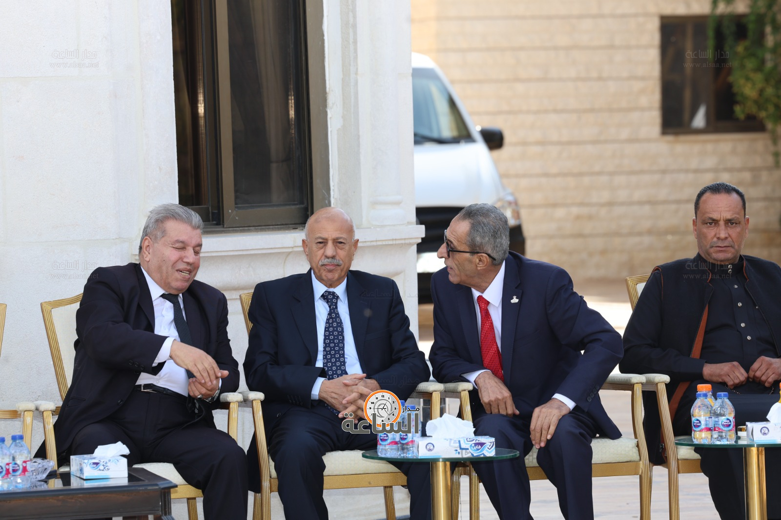 Madar Al-Saa Images 0.6030028137089207