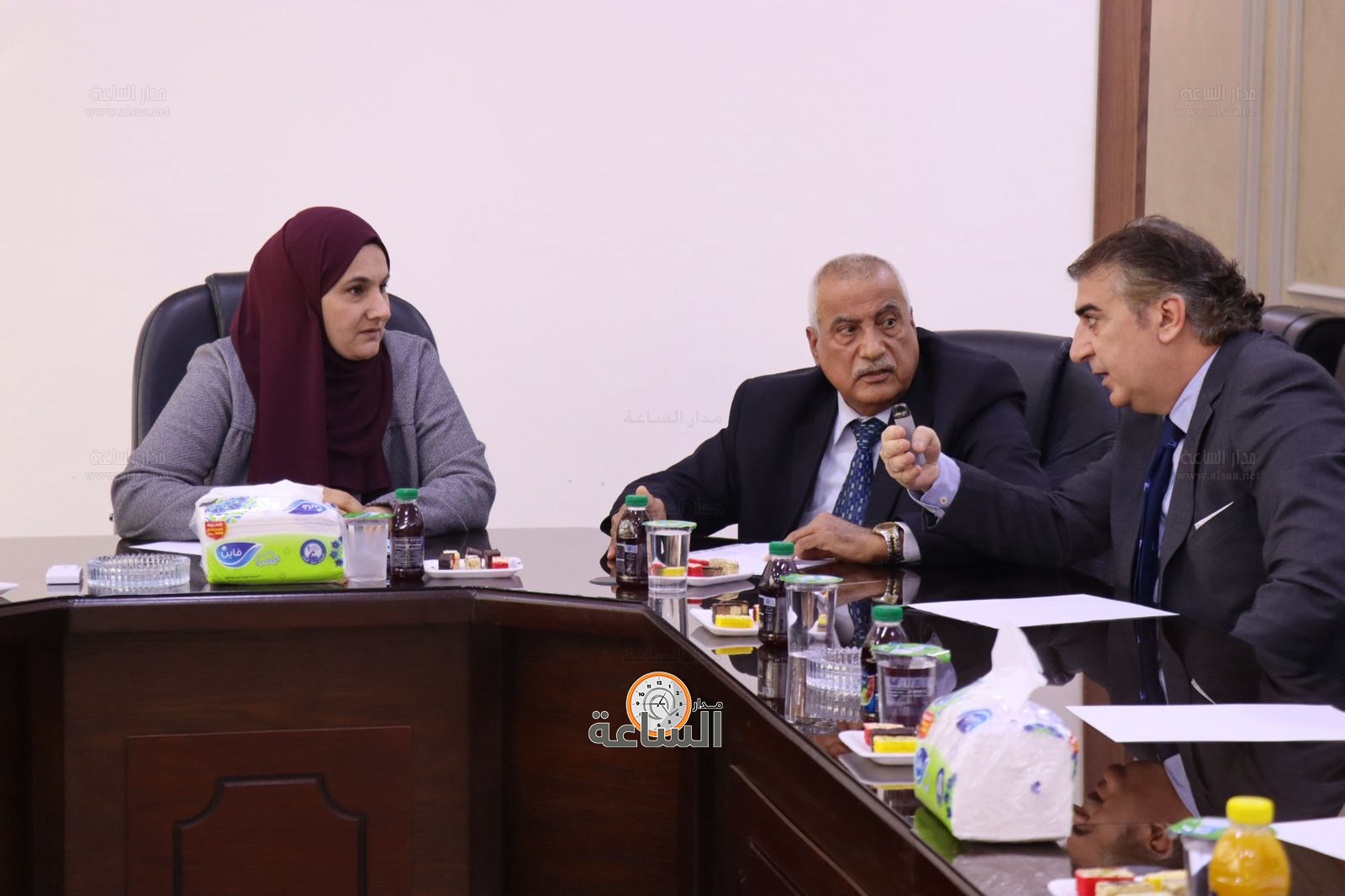 Madar Al-Saa Images 0.4276363370045412