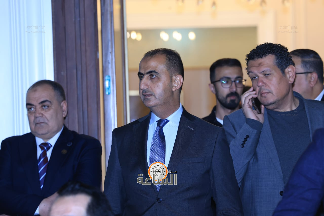 Madar Al-Saa Images 0.08758675725045195