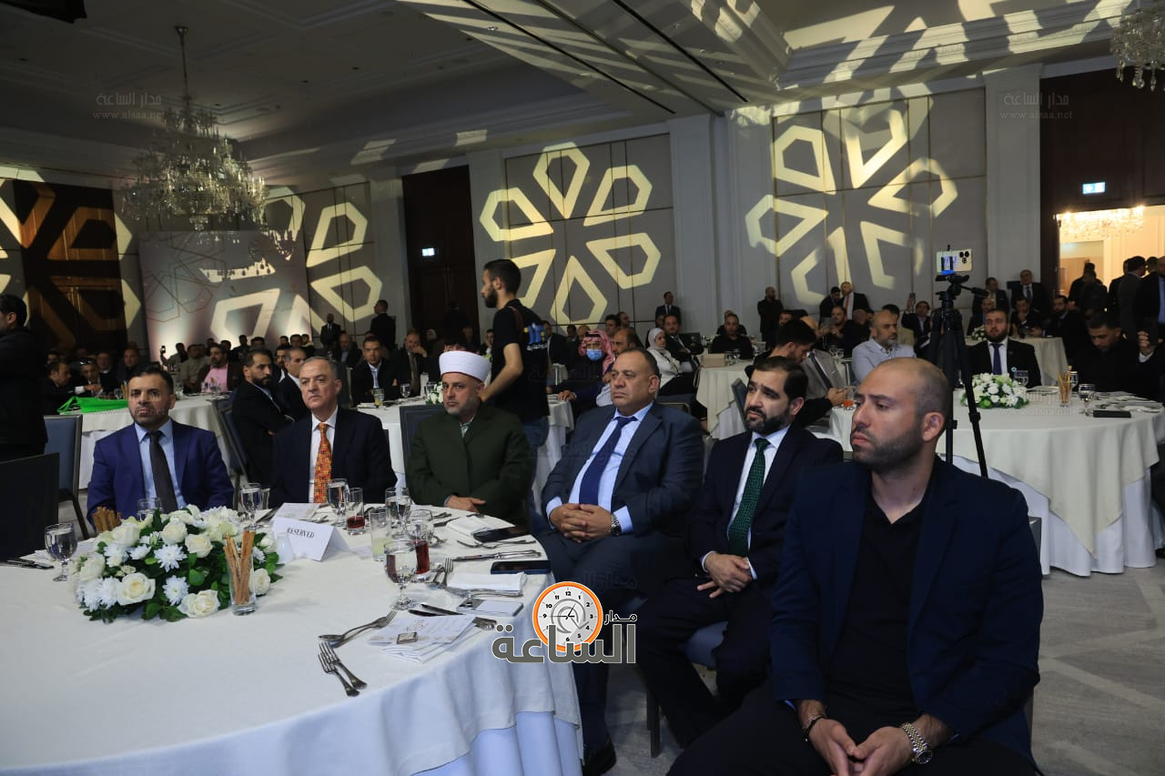 Madar Al-Saa Images 0.3432134365955657