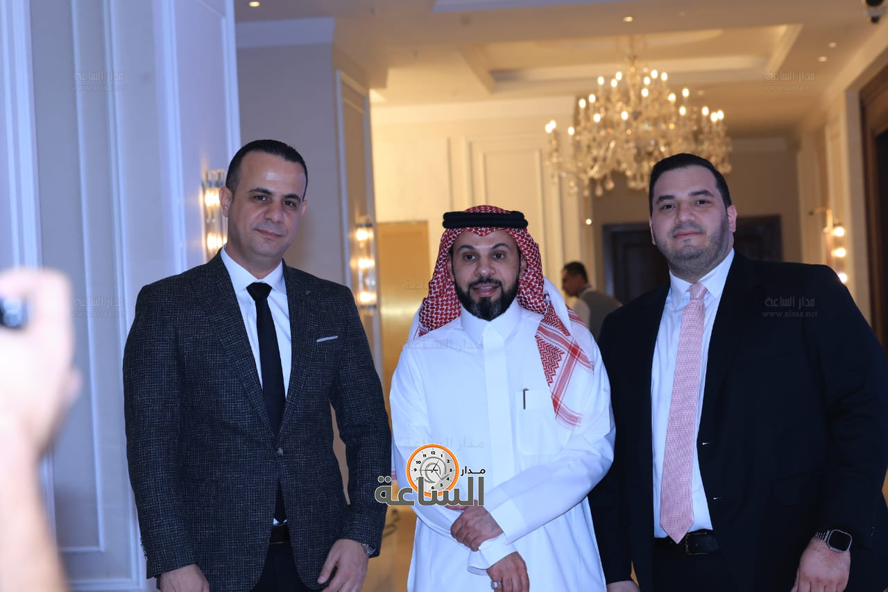 Madar Al-Saa Images 0.7291559544144484