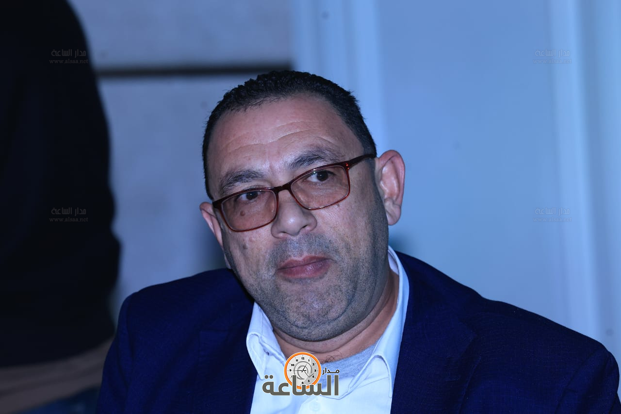 Madar Al-Saa Images 0.6837210767907153