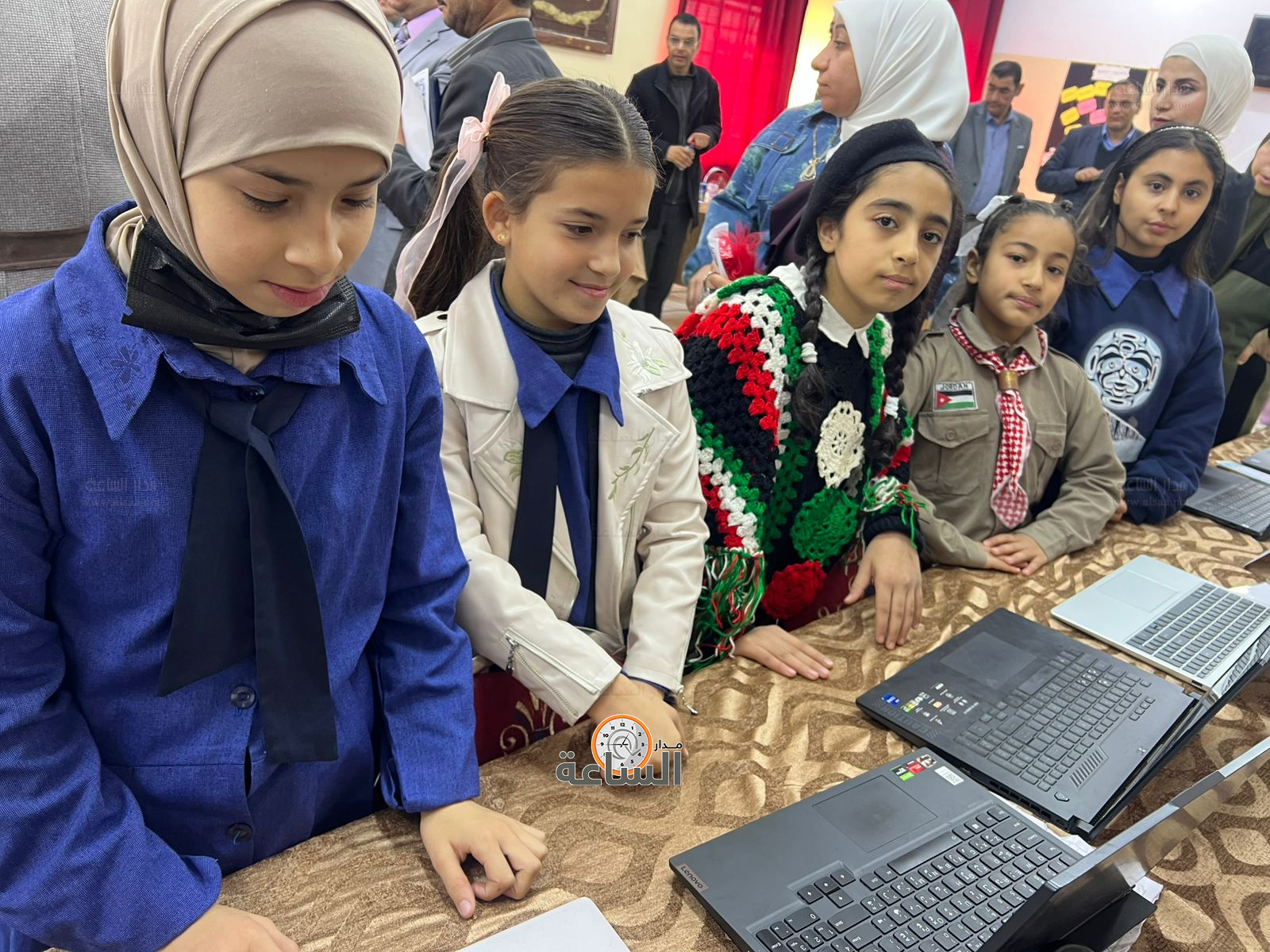 Madar Al-Saa Images 0.08656391365931548