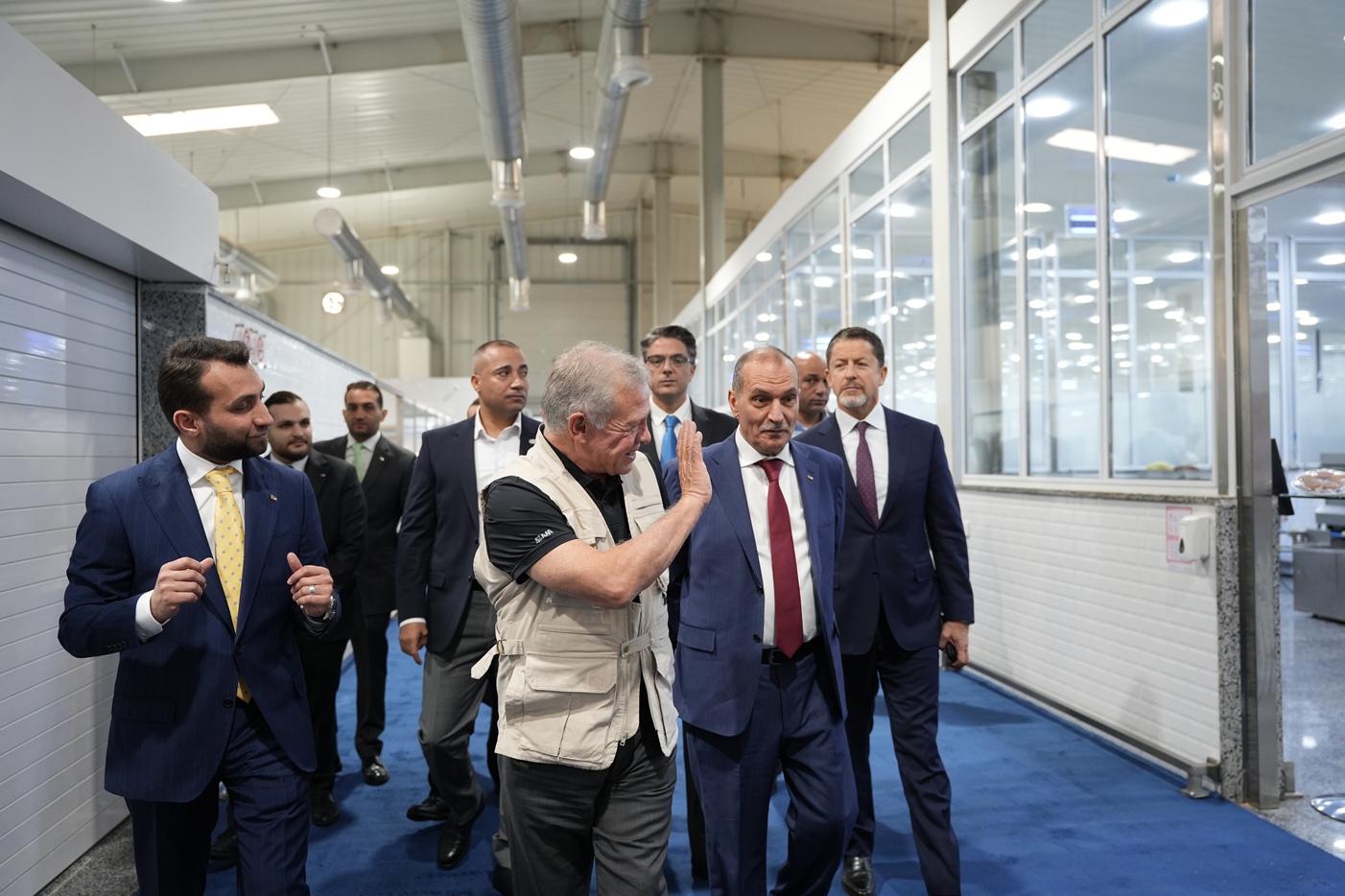 Madar Al-Saa Images 0.2180501404879197