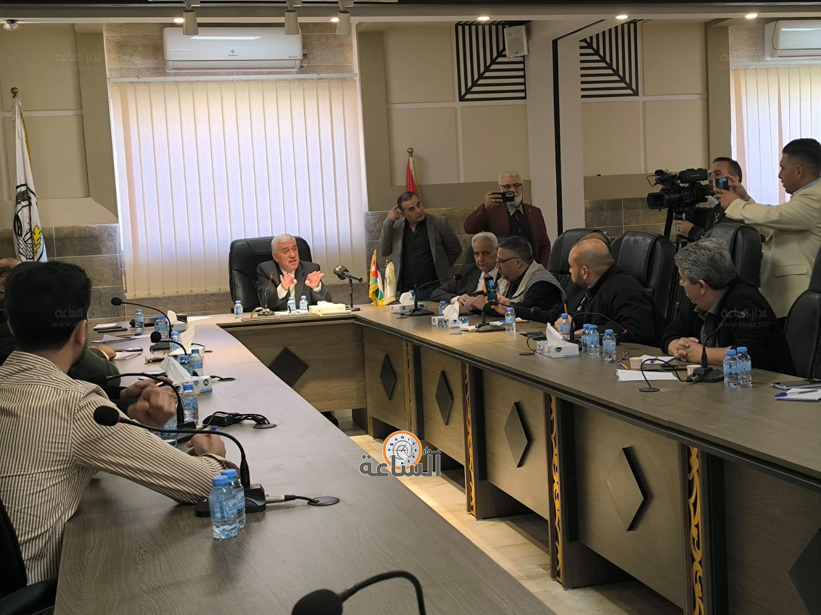 Madar Al-Saa Images 0.7117627865265337