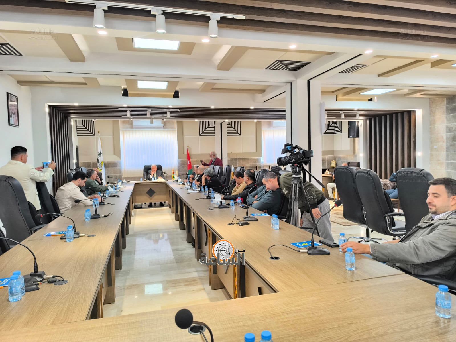 Madar Al-Saa Images 0.6801109591704001