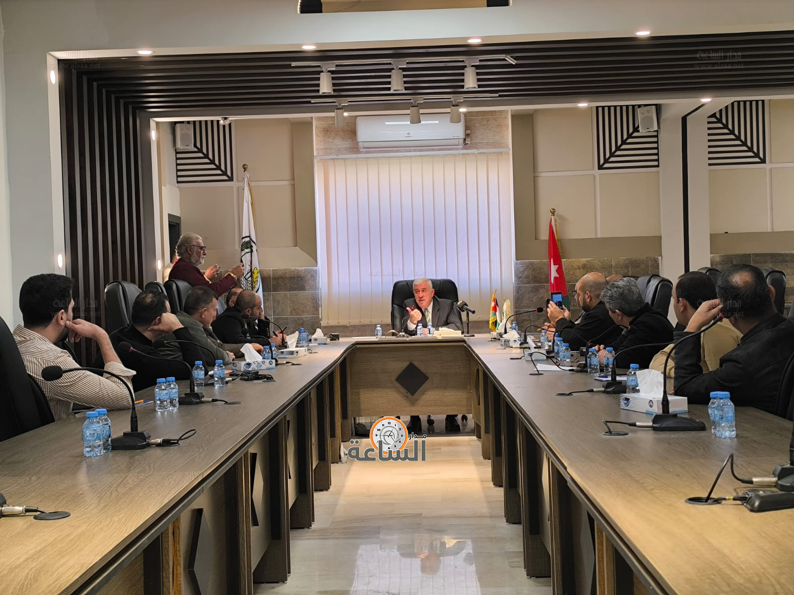 Madar Al-Saa Images 0.12605982284988637