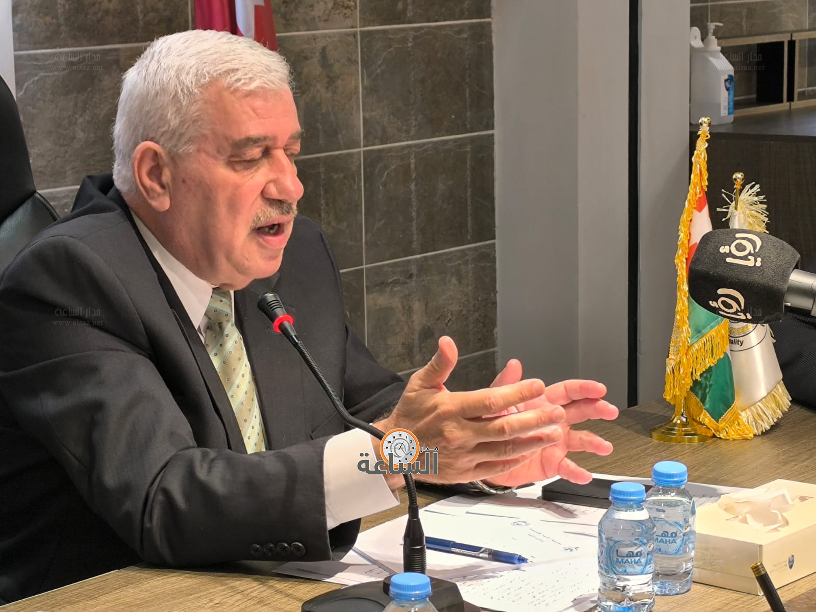 Madar Al-Saa Images 0.6672889001635317