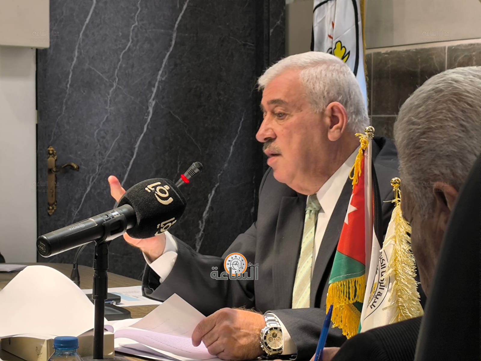 Madar Al-Saa Images 0.7759482589016287