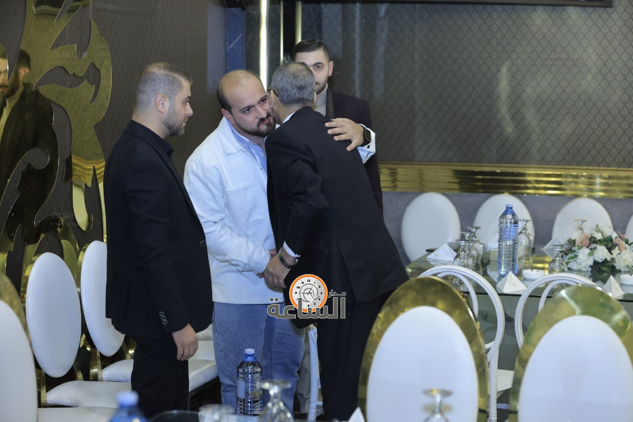 Madar Al-Saa Images 0.8642430429937256