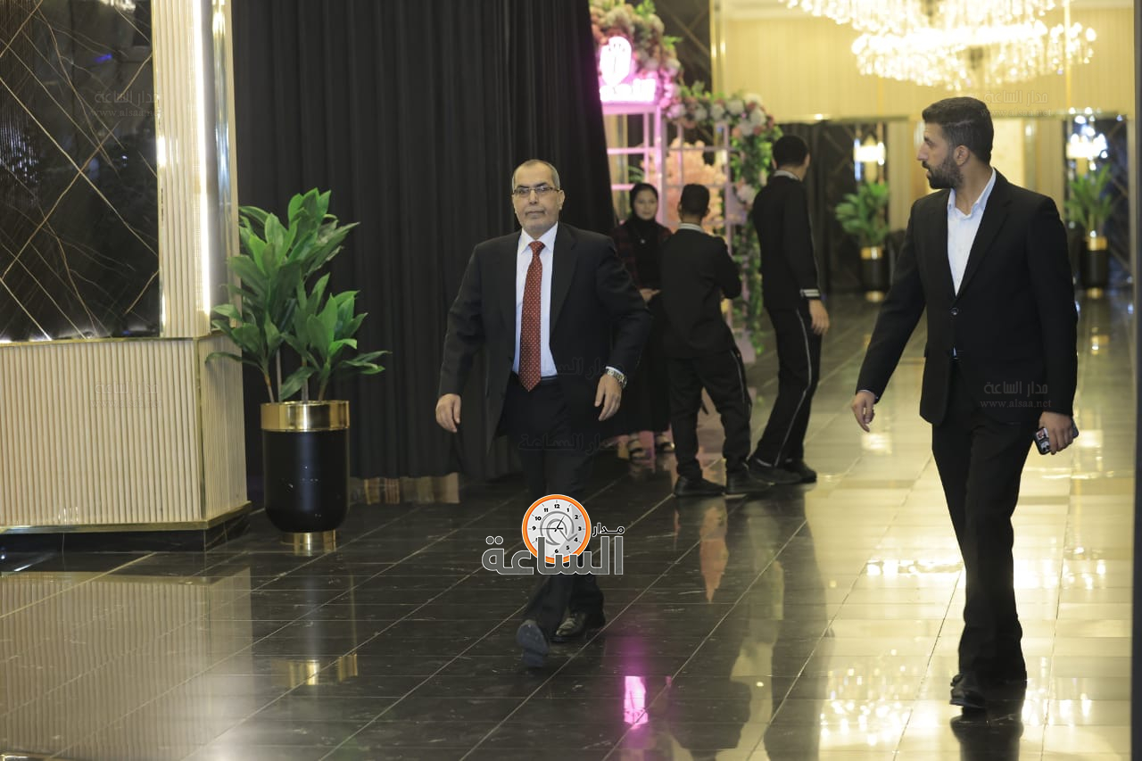 Madar Al-Saa Images 0.22559458098060492