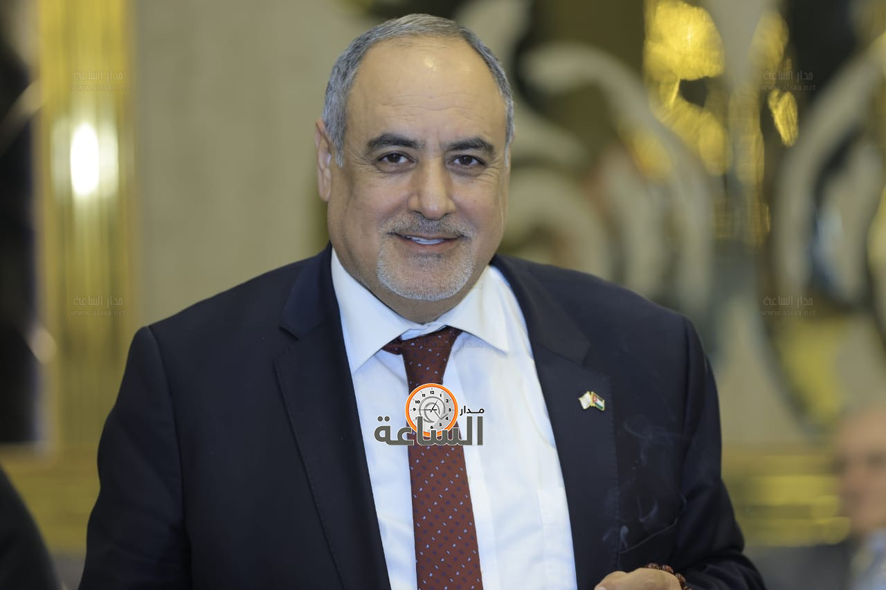 Madar Al-Saa Images 0.7553566666768003