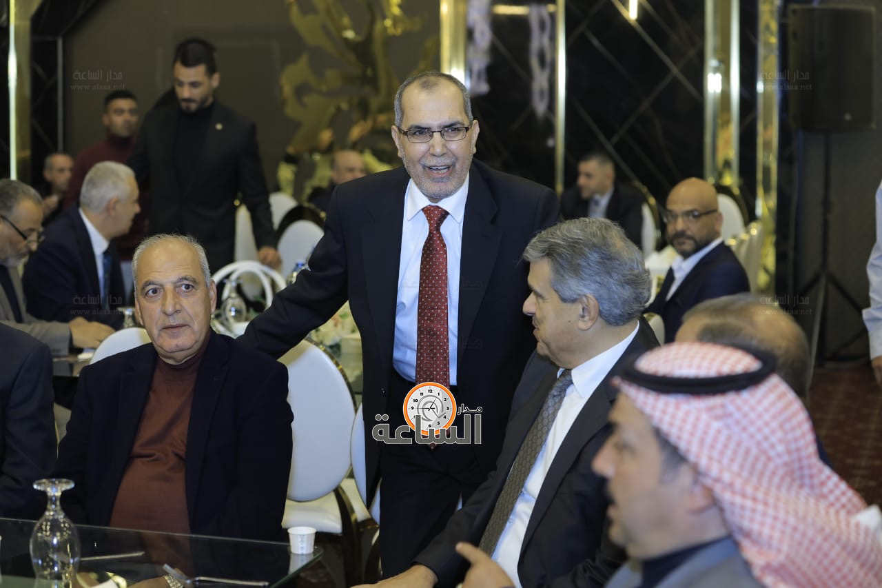 Madar Al-Saa Images 0.7427584672306168