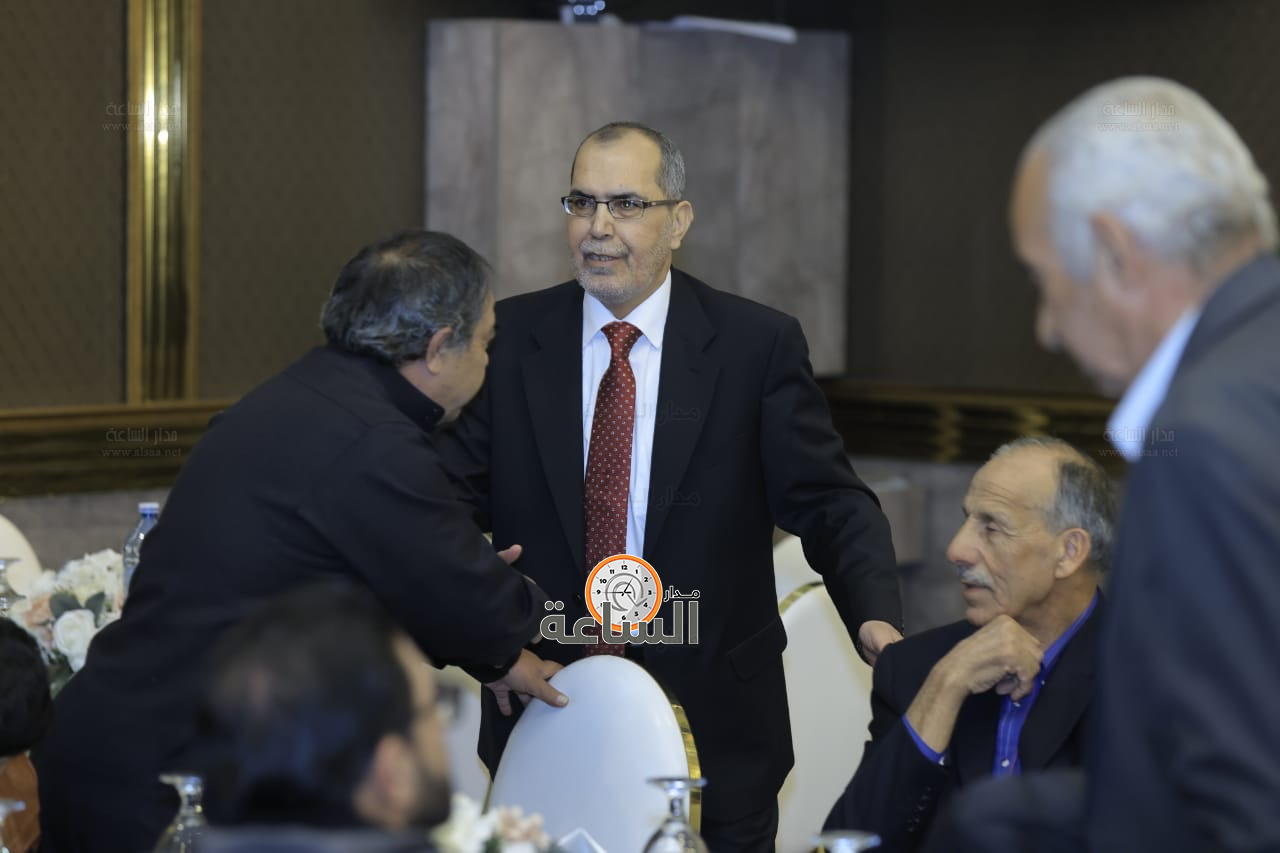 Madar Al-Saa Images 0.9073904257458395