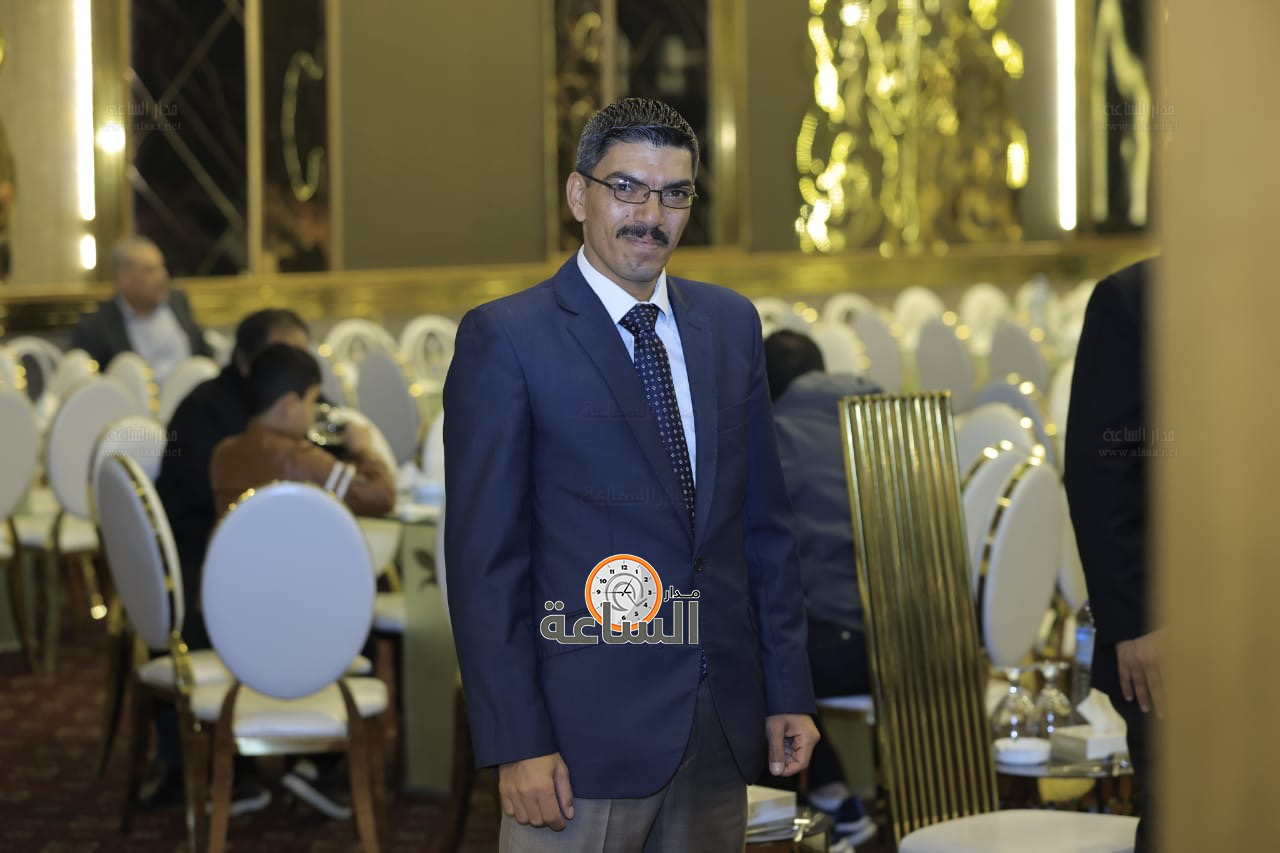 Madar Al-Saa Images 0.33008929392272