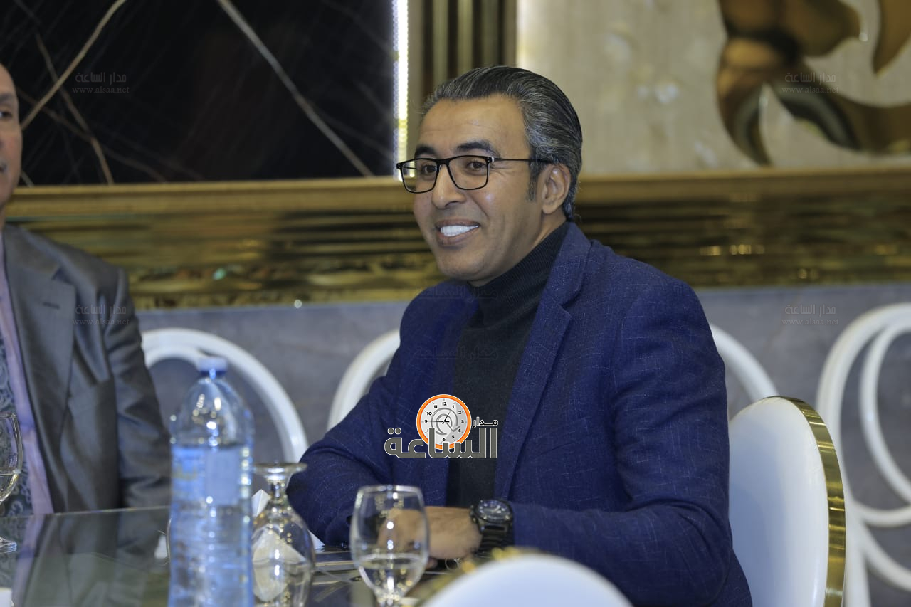 Madar Al-Saa Images 0.6510347127193172