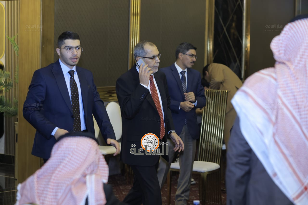 Madar Al-Saa Images 0.4200004044673452