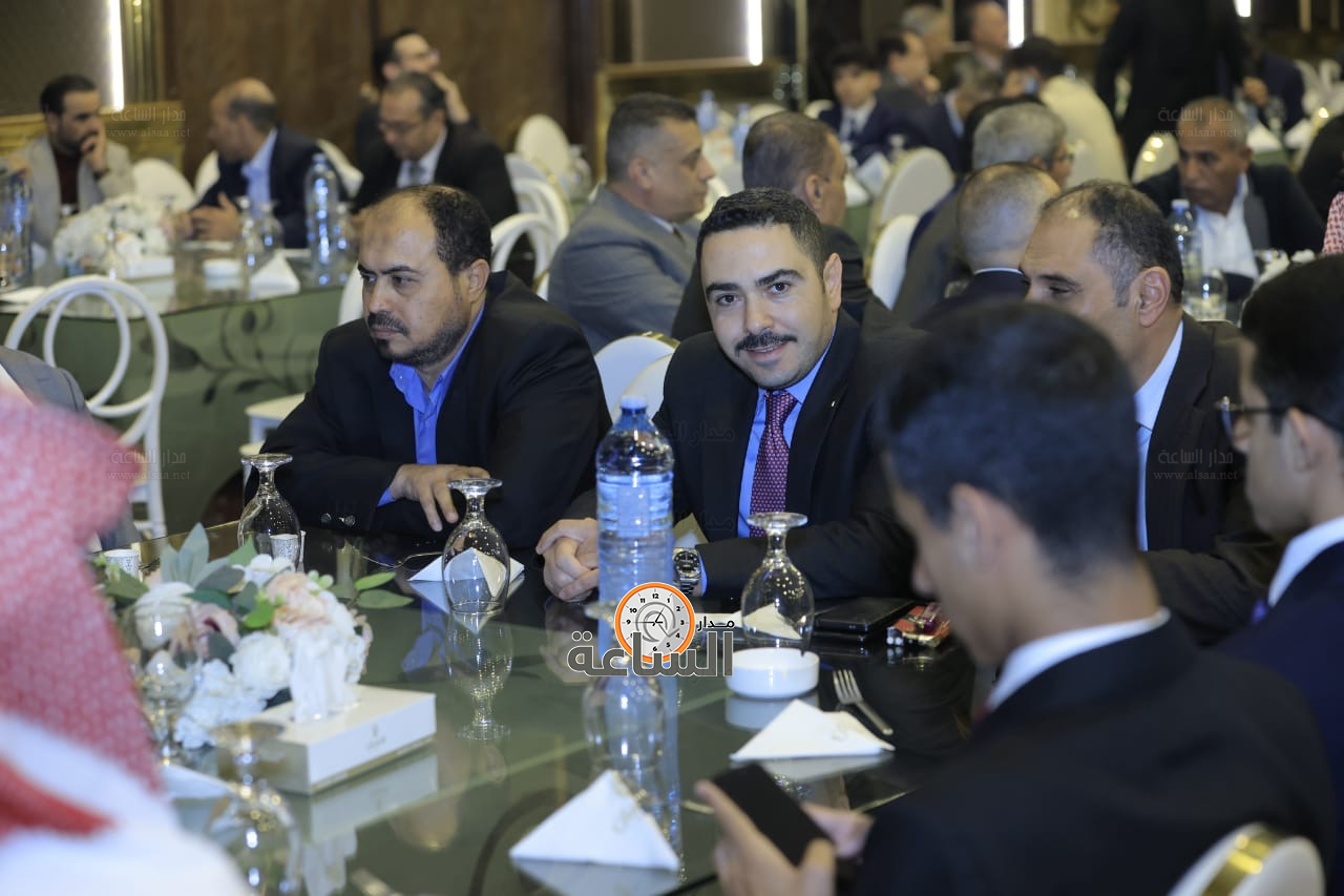 Madar Al-Saa Images 0.999105637025702