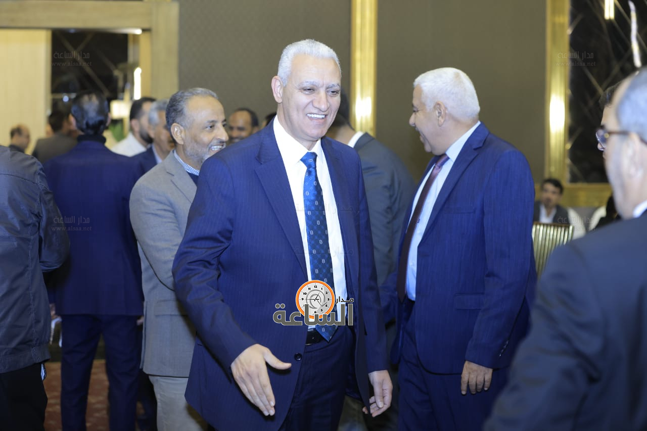 Madar Al-Saa Images 0.7312603820279538