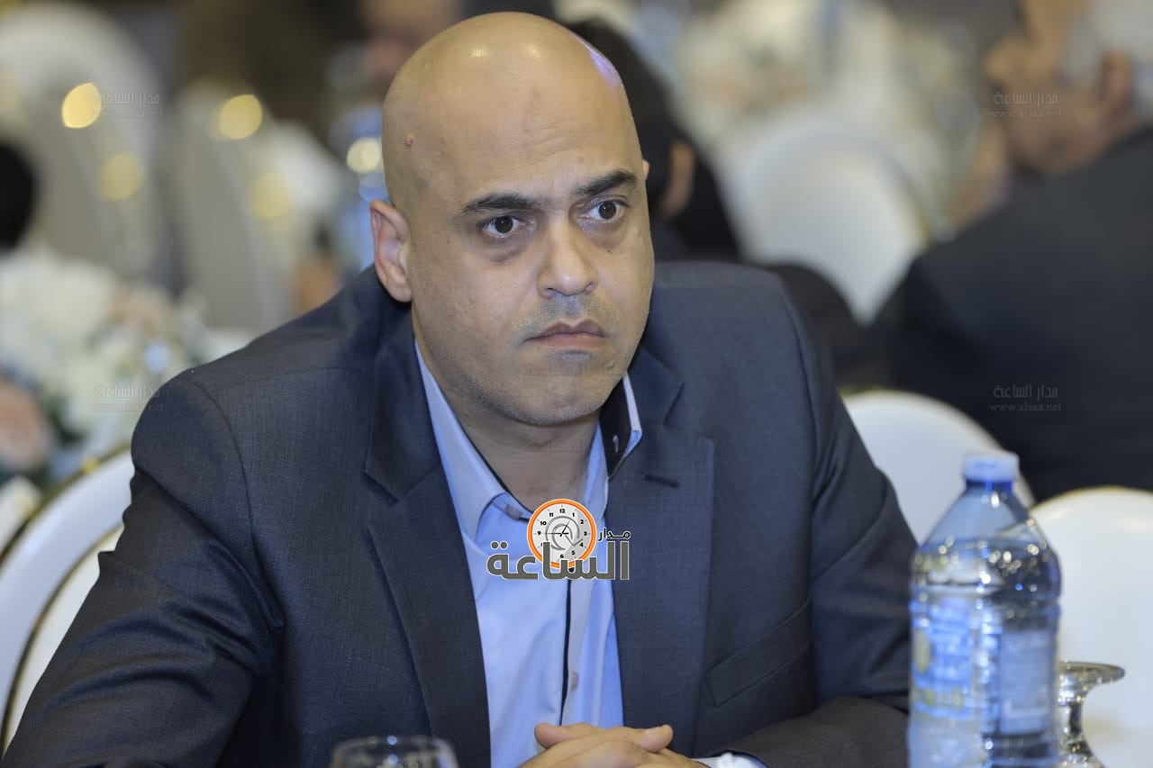 Madar Al-Saa Images 0.6087864171382448