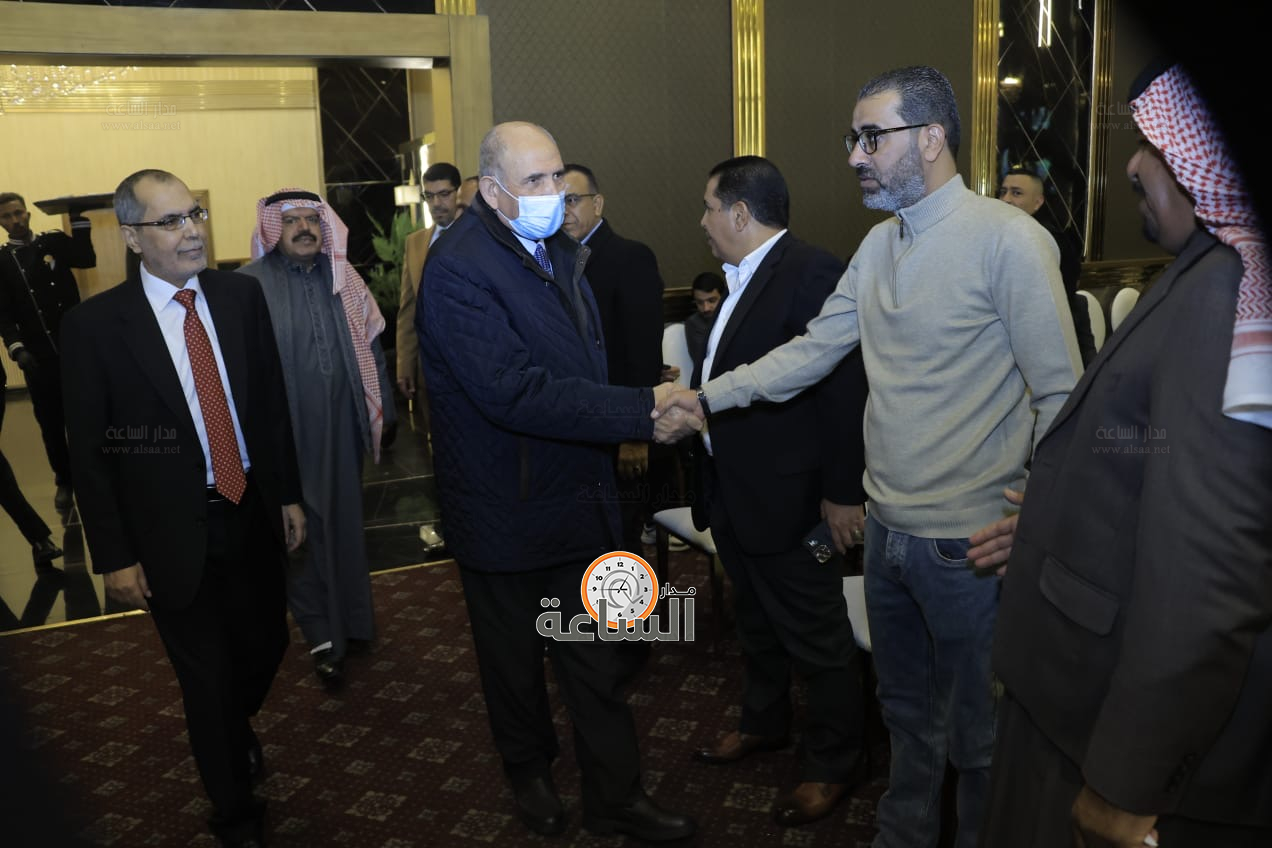 Madar Al-Saa Images 0.34308173470153025