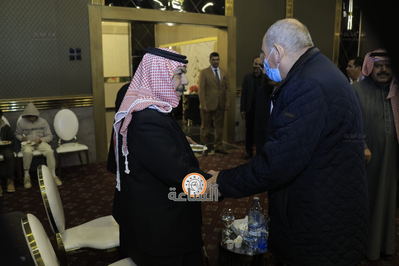 Madar Al-Saa Images 0.1898572722493601