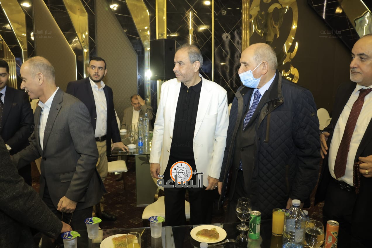 Madar Al-Saa Images 0.35567715617119355