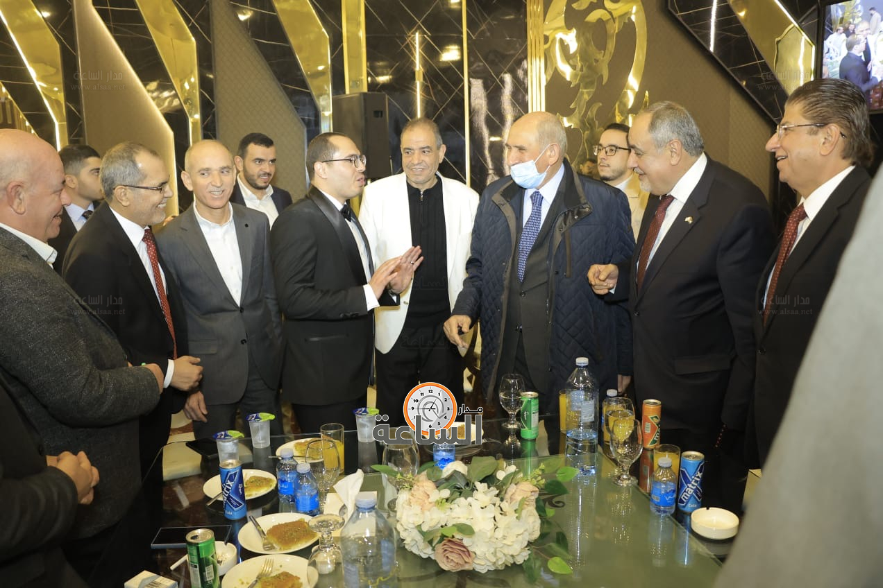 Madar Al-Saa Images 0.4344005409714531