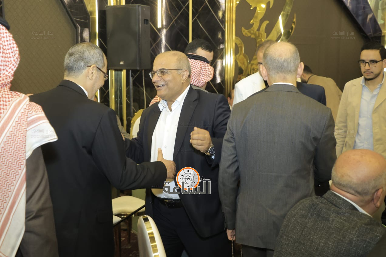 Madar Al-Saa Images 0.3366772467038047