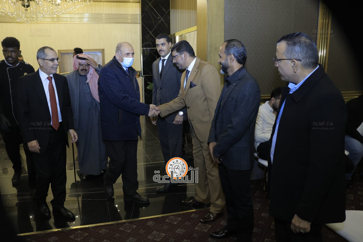 Madar Al-Saa Images 0.9425227748018261