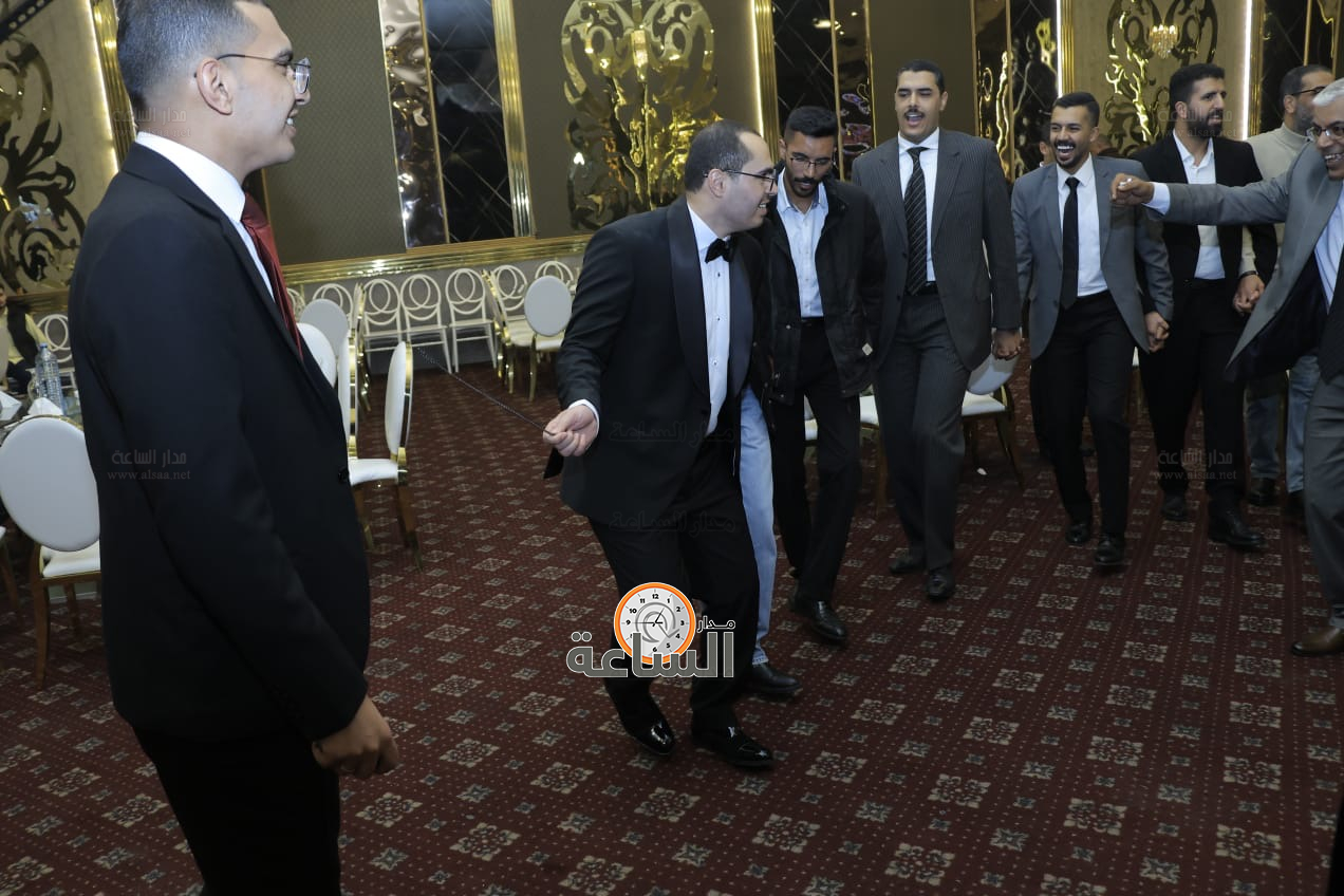 Madar Al-Saa Images 0.6392809441900623