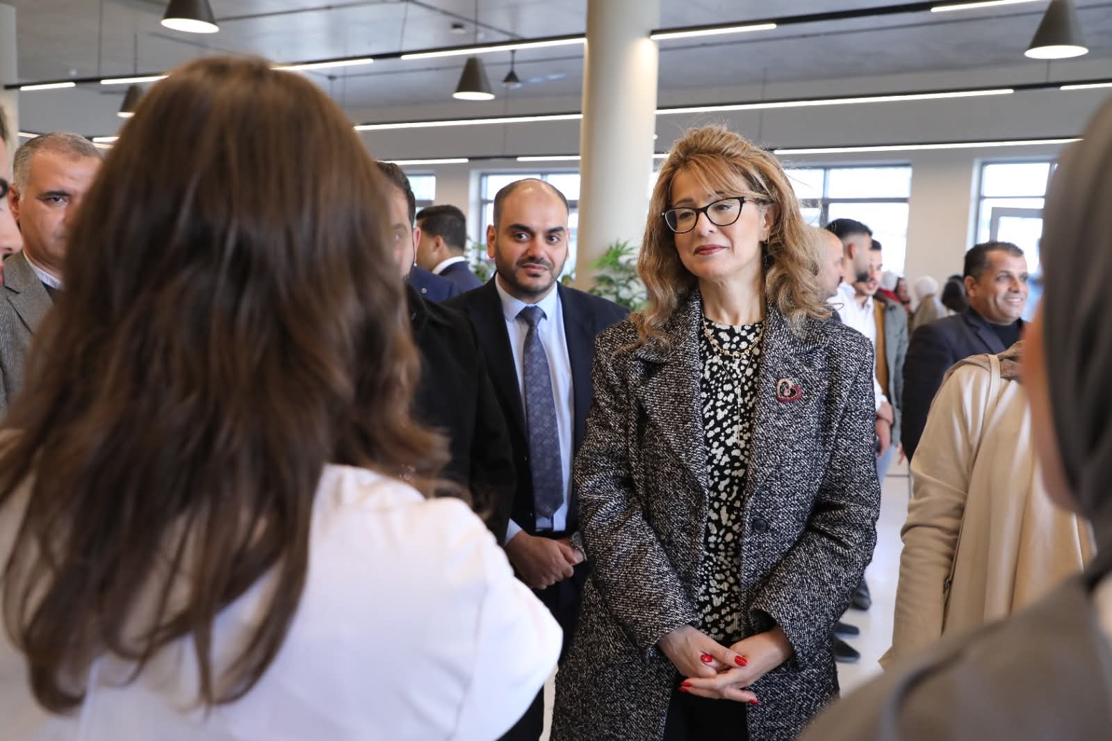 Madar Al-Saa Images 0.17170424035112108