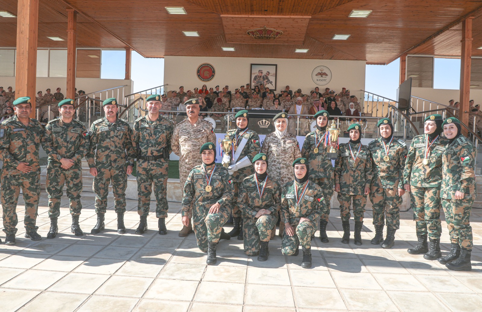 Madar Al-Saa Images 0.1625543503100353