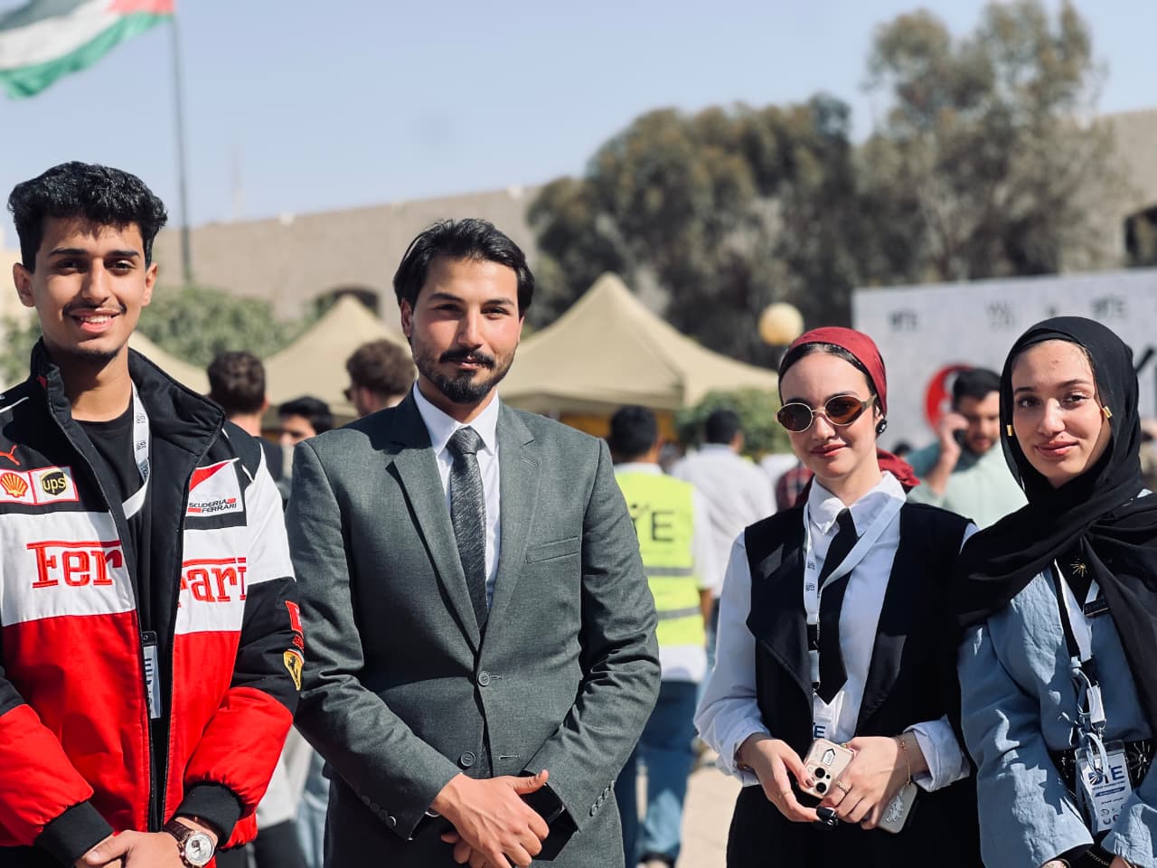 Madar Al-Saa Images 0.12369247902450087