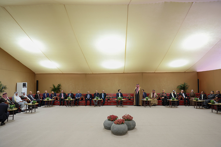 Madar Al-Saa Images 0.8307249095911784