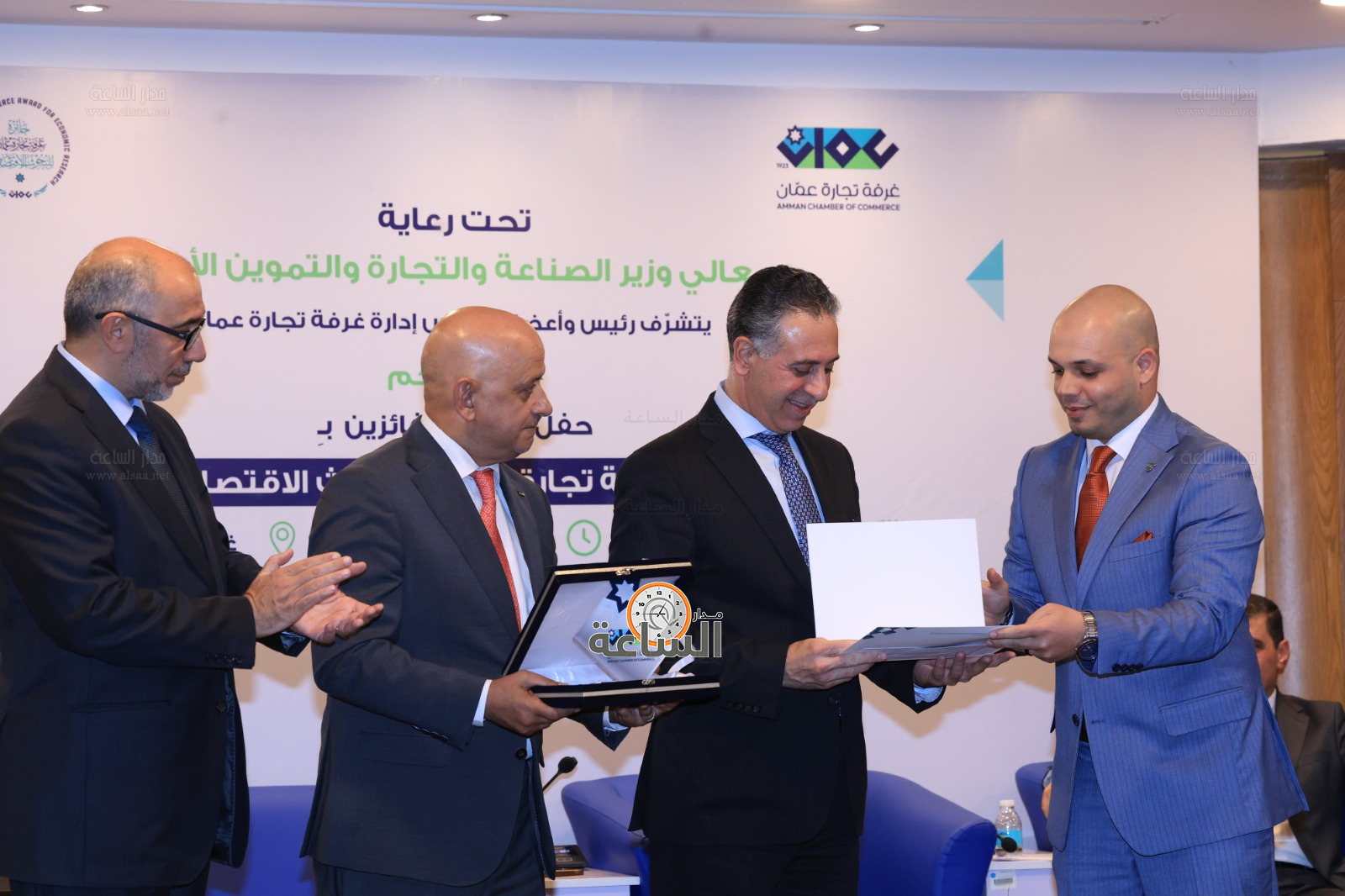 Madar Al-Saa Images 0.5409358327637883