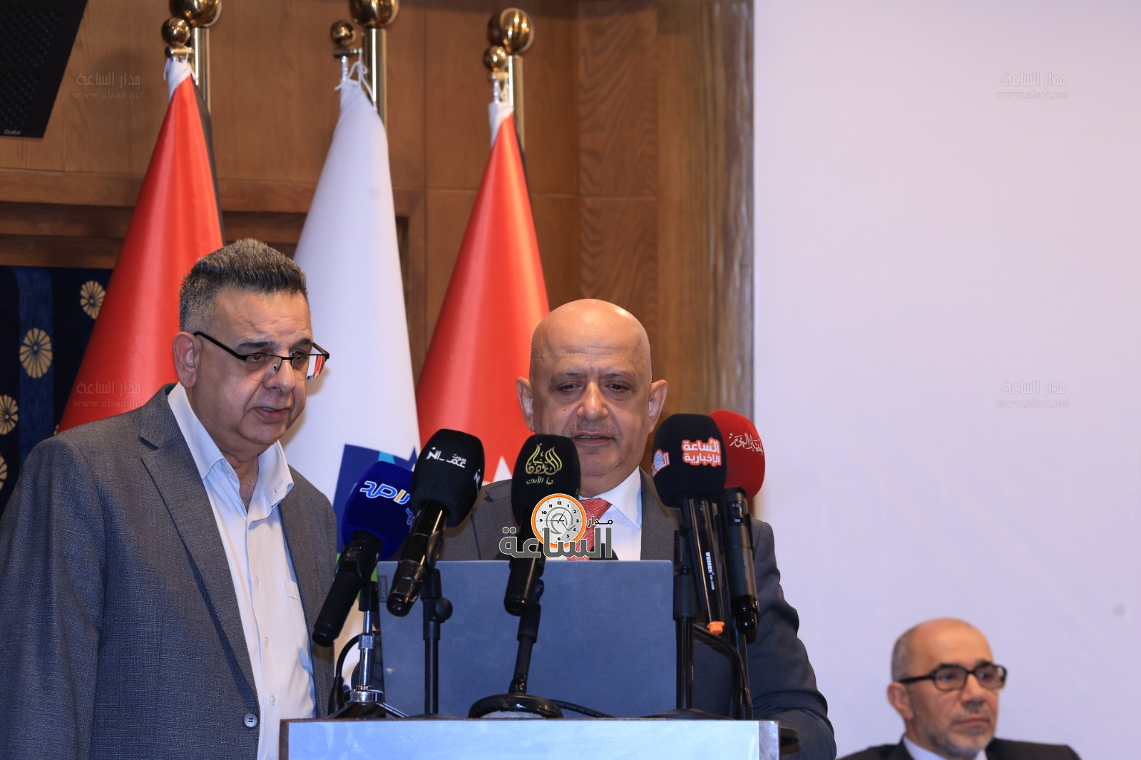 Madar Al-Saa Images 0.6502762949432384