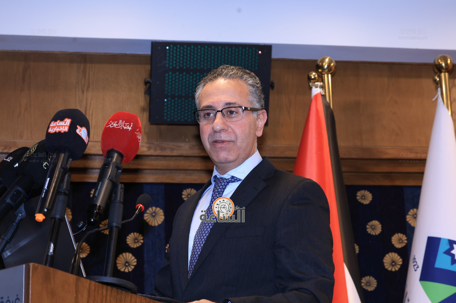 Madar Al-Saa Images 0.8136200144155658